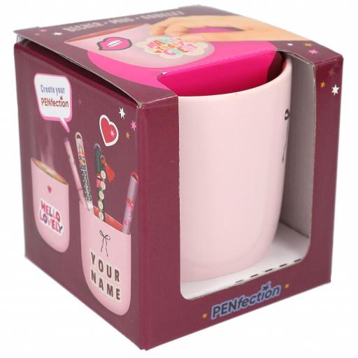 TAZA CON MOTIVOS LAZO Y CORAZÓN PENFECTION [3]