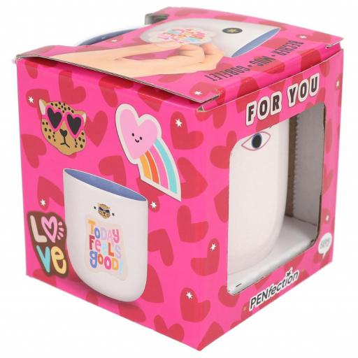 TAZA CON MOTIVOS LEÓN Y OJO PENFECTION [3]