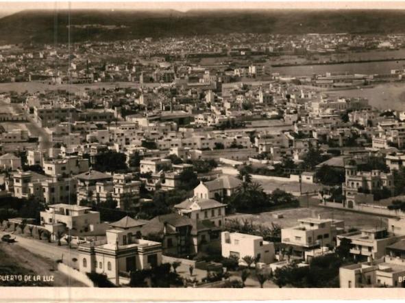 ANTIGUA POSTAL DE LAS PALMAS DE GRAN CANARIA - PUERTO DE LA CRUZ - FOTO E BAENA - EDICION AUTORIZAD [0]