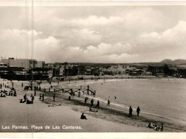 Las Palmas Playa de Las Canteras - Bazar Alemán 60
