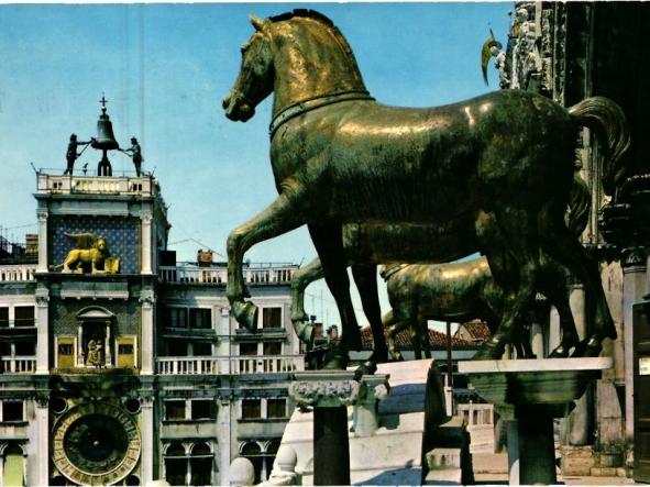 Venezia - Torre dell' Orologio e cavalli della Basilica di S. Marco