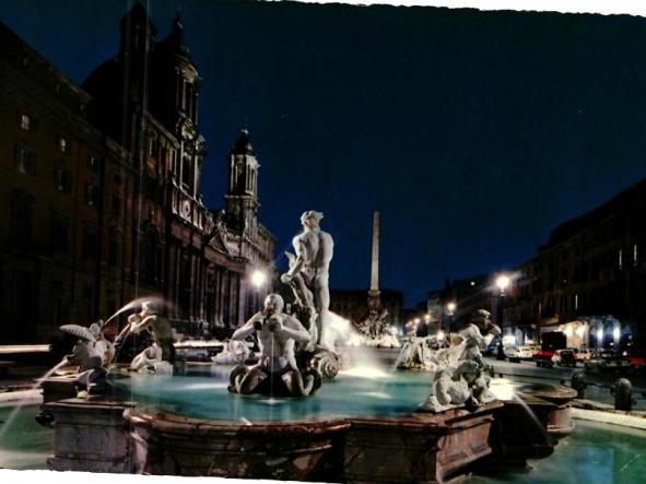 Roma Plazza Navona - La  fontana - Riproduzione Vietata