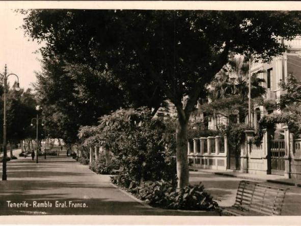 Tenerife - Rambla general Franco - Postal fotográfica