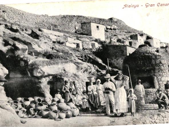 Postal editada en el Siglo XIX. Bazar Aleman nº 46. Las Palmas. Gran Canaria. Atalaya