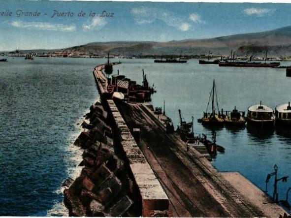 TARJETA POSTAL DE GRAN CANARIA - PUERTO DE LA LUZ. MUELLE GRANDE. RODRIGUES BROS