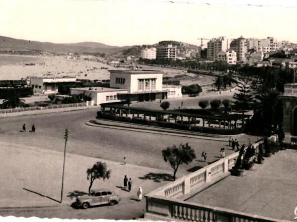 Tánger (Marruecos): Vista general de la estación y la playa. Edition Glatigny