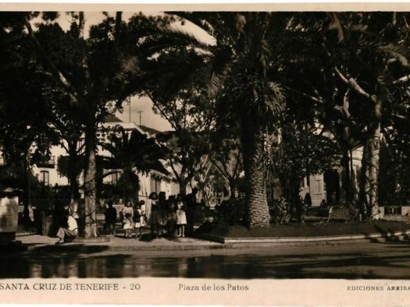 Santa Cruz de Tenerife Plaza de los Patos [0]