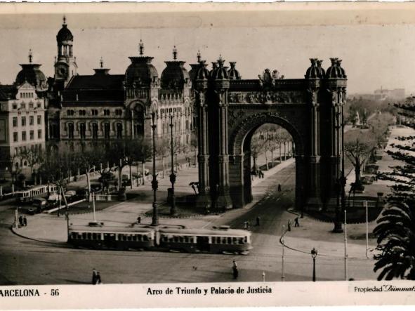 BARCELONA - ARCO DE TRIUNFO Y PALACIO DE JUSTICIA [0]