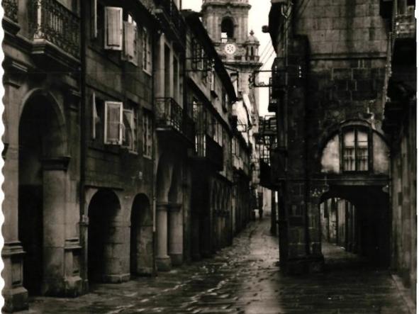 SANTIAGO DE COMPOSTELA. Rua del Villar