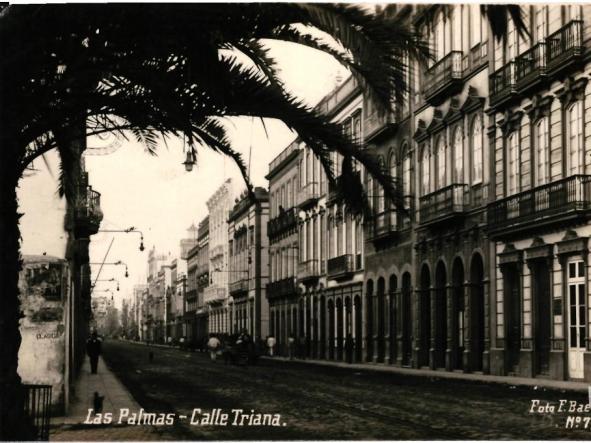 LAS PALMAS. CALLE TRIANA. FOTO BAENA