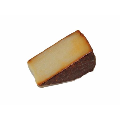 Queso viejo de cabra curado con pimentón  ·  GARCÍA FILLOY [1]