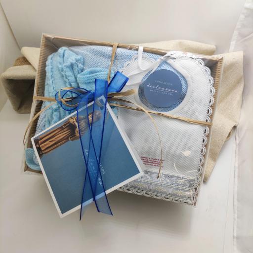 EMPAQUETADO DE REGALO CANASTILLA BEBÉ [4]