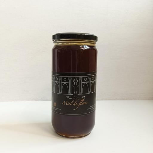 MIEL MIL FLORES 1KG    (Cistercienses del Monasterio Santa María la Real de Oseira, Ourense)