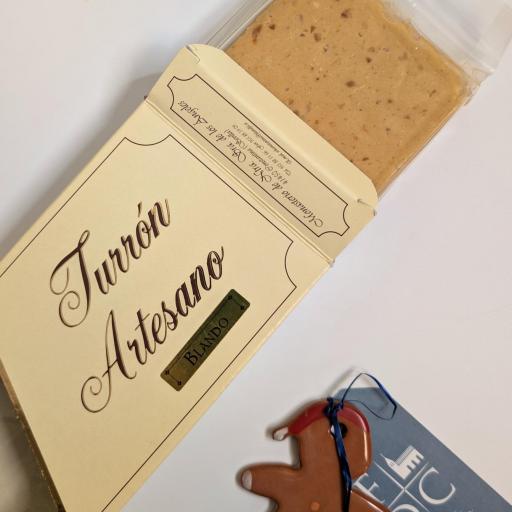TURRÓN BLANDO DE ALMENDRA   (Jerónimas de Constantina, Sevilla) [1]