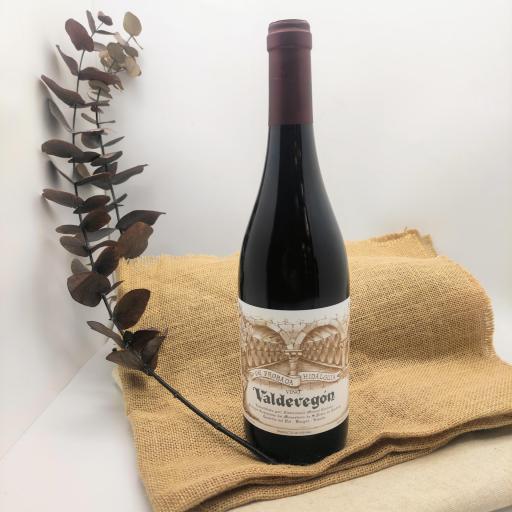 VINO VALDEVEGÓN   (Cistercienses , Cardeña, Burgos)