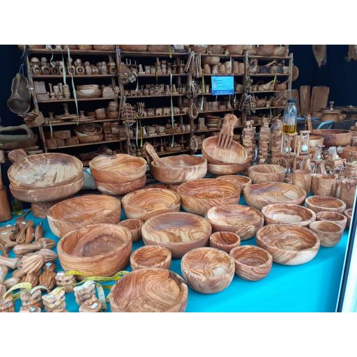  Ensaladera de Madera de Olivo, Artesanal Hecha a Mano en España - Elegancia Única y Sostenible para Servir Ensaladas con Estilo 7 x 31 cn [3]