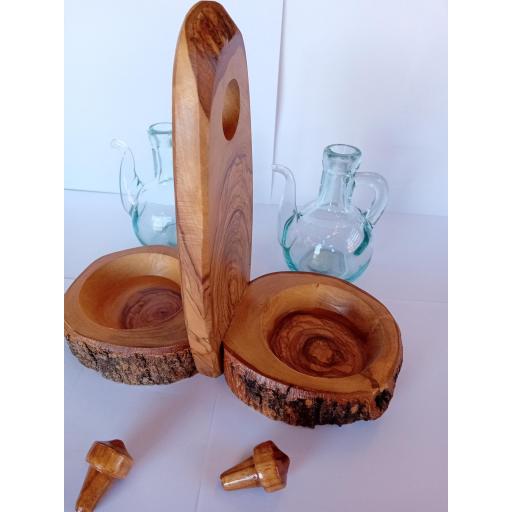 Set aceitera vinagrera rustica en madera olivo artesanal hecho a mano rusticó y elegante para la cocina [1]