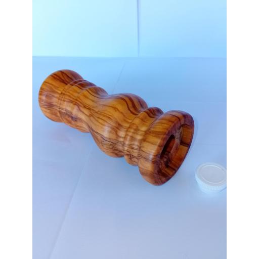 Salero torneado de madera de olivo artesanal | Decorativo y tradicional para cocina [3]