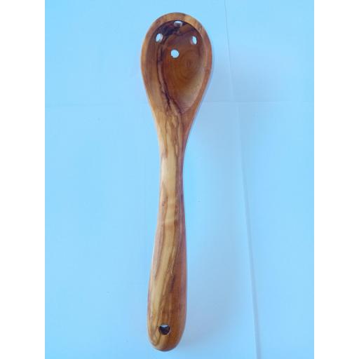 Cazo aceitunas pequeño de una pieza en madera olivo artesanal hecho a mano sostenible y duradero