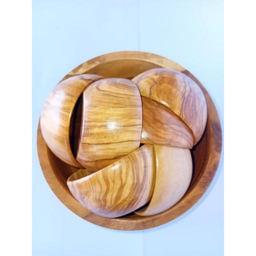 Set Artesanal de Madera de Olivo con Cuenco Grande y 6 Cuenquitos – Perfecto para Salsas y Aperitivos, Pieza Única Hecha a Mano [3]