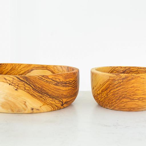 Ensaladera Extra Grande de Madera de Olivo 31 cm Hecha a Mano en España – Artesanal, Sostenible y Única de Maderaolivo.com, Resistente para Frío y Caliente | 9 x 31 x 31 cm [3]