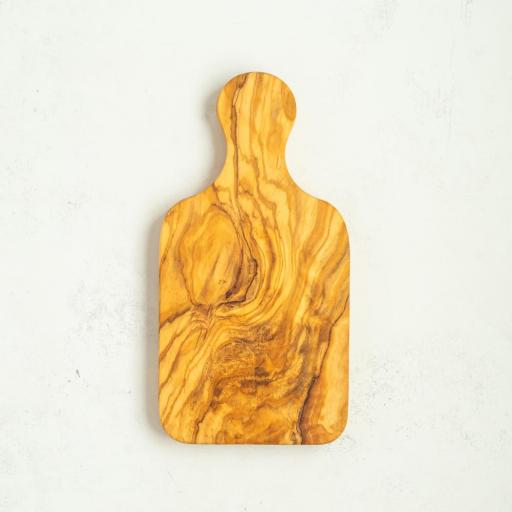 Tabla de Madera de Olivo con Mango – Sostenible, Artesanal, Hecha a Mano y Duradera | Maderaolivo.com [3]