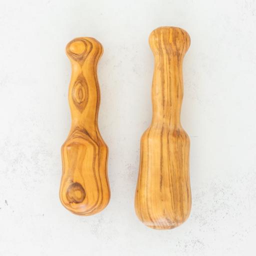 Mazo Pequeño para Mortero de Madera de Olivo – Artesanal, Hecho a Mano y Duradero | Maderaolivo.com [0]