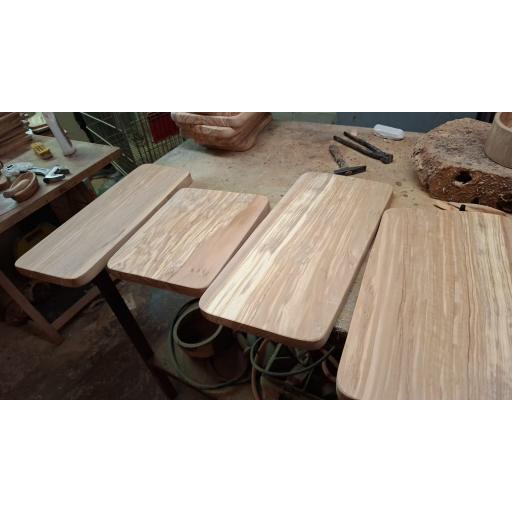 Tabla de Madera de Olivo Mediana para Cortar – Forma Natural, Artesanal y Sin Plantillas [2]