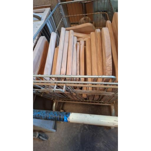 Tabla de Cortar de Madera de Olivo Grande – Artesanal, Forma Natural y Pieza Única [3]
