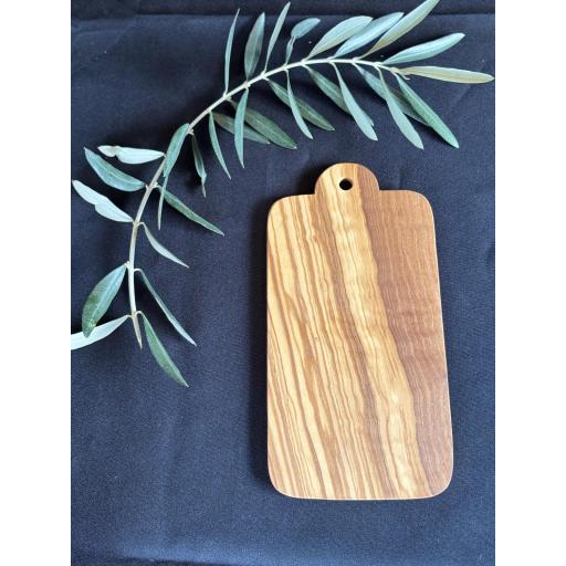 Tablilla Artesanal de Madera de Olivo – Perfecta para Tostadas y Desayunos [3]