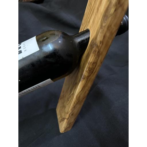  Soporte vino recto en madera olivo artesanal autenticidad y elegancia [1]