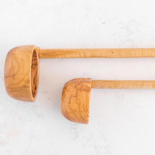 Cazo Grande Artesanal sin agujeros en Madera de Olivo Sostenible y Duradero [2]