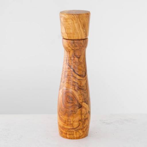 Molinillo de Madera de Olivo Pequeño Liso 16 cm para Sal y Pimienta – Artesanal, Pieza Única Hecha a Mano en España