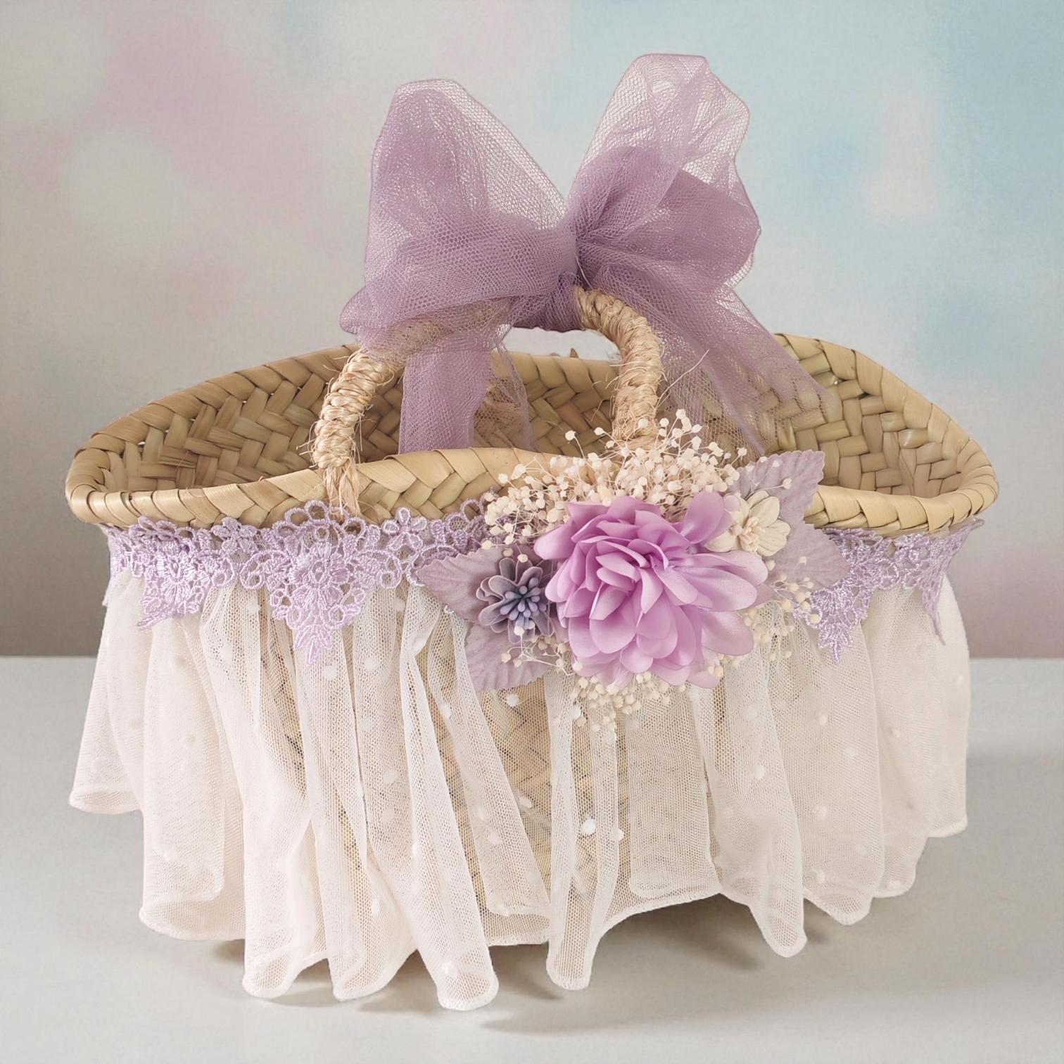 Capazo decorado comunión color malva. Se hace por encargo. Entre 5 y 10 días