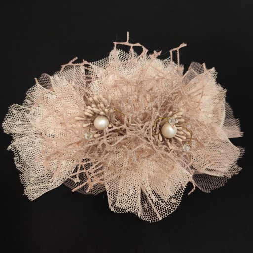 Prendído para vestido de comunión rosa empolvado.  [0]