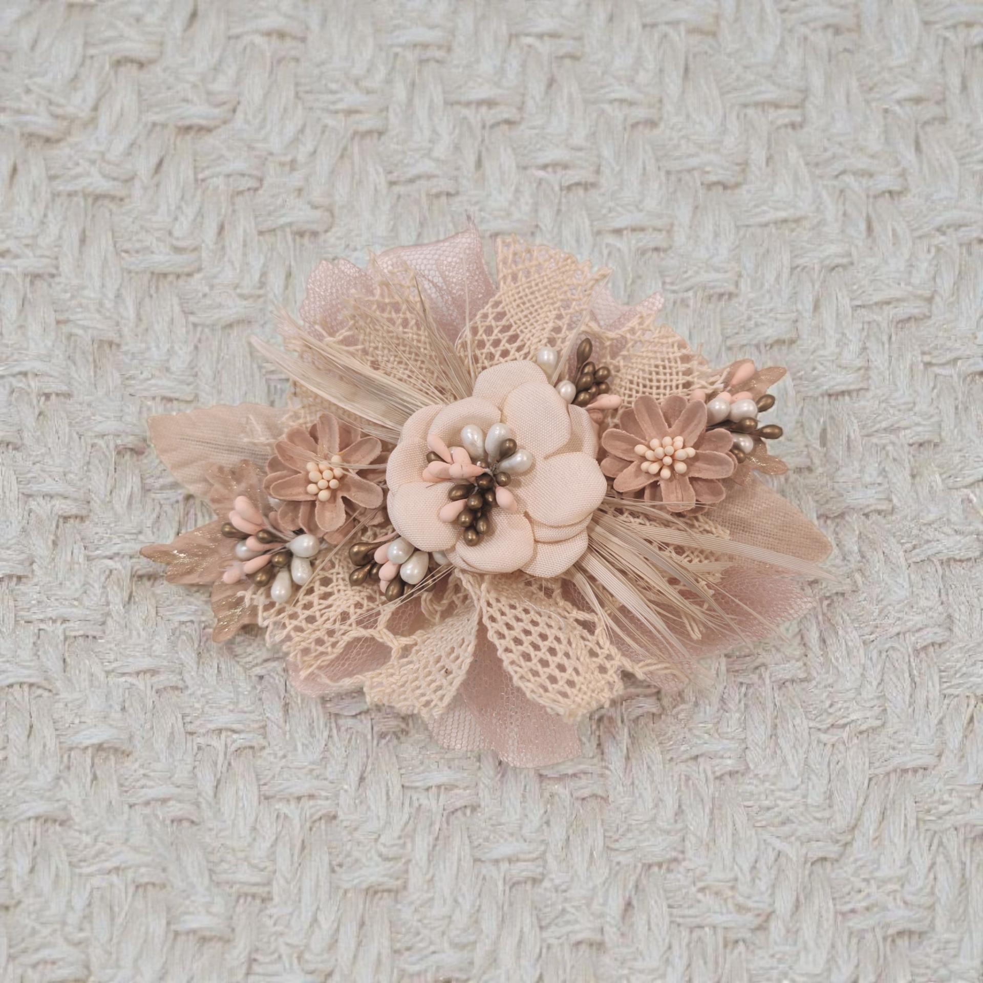 Prendído para vestido de comunión rosa pastel o asalmonado