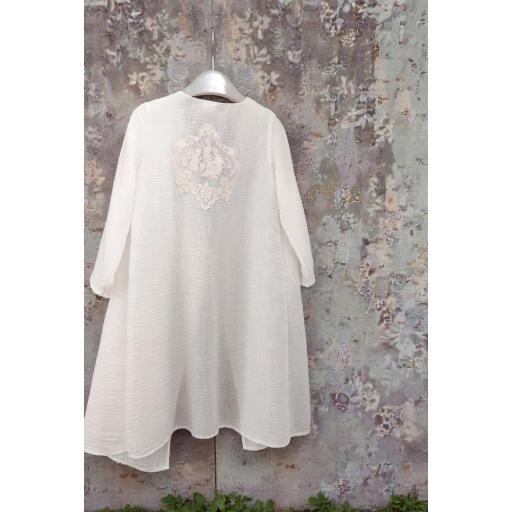 Conjunto camisón con bata de niña.  Se puede variar a otros colores. Ponte en contacto por el wasap de la web.  [2]