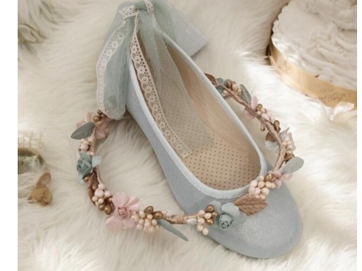 Bailarinas de comunión VERDE AZUL con cintas de tul y puntilla para atar al tobillo. Incluye correa. LEA LA DESCRIPCIÓN. Corona NO INCLUIDA 