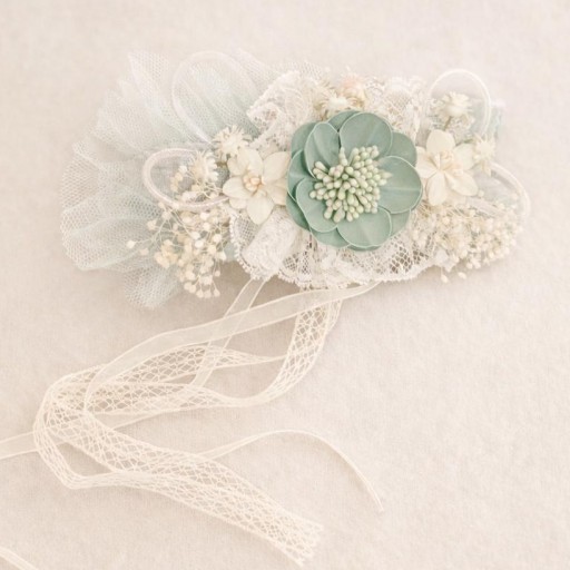 Tocado pelo  verde agua