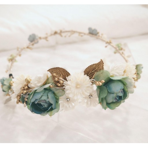 Corona comunión verde agua. Disponible en más tonos. 