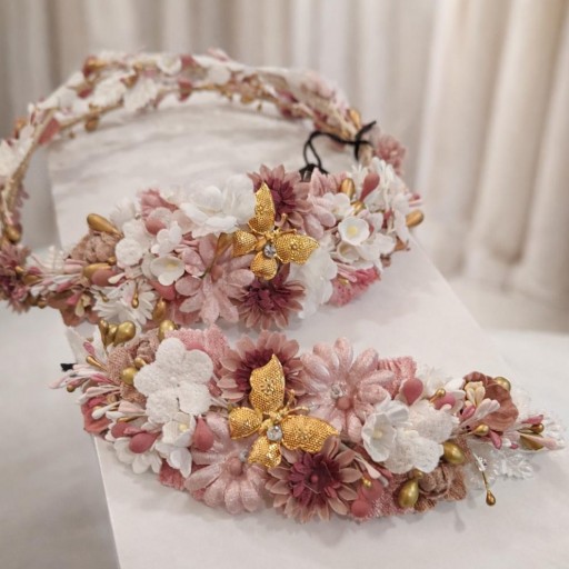 Conjunto Diana tocado y corona comunión. Leer la 