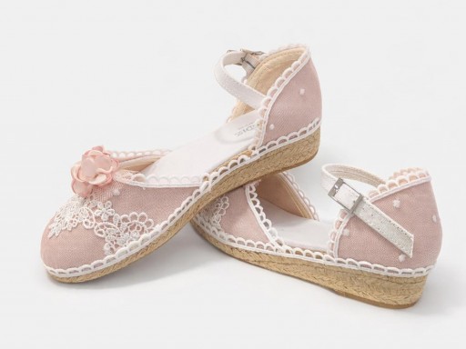 Esparteña de comunión verde menta con beis. Personalice el color por wasap 