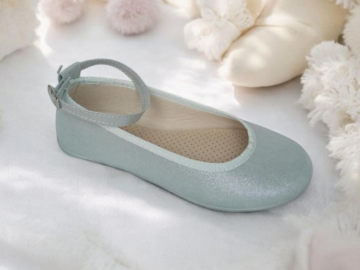 Bailarinas  VERDE AZUL . Leer la descripción del producto. Combina con el fajin verde agua. Aunque su color puede variar con los cambios de luz 