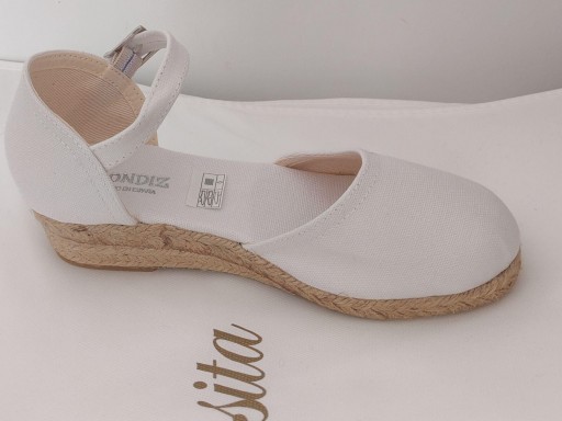 Esparteña blanca .  [0]