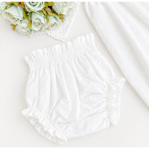 Traje de cristianar unisex con capota y braguita. Algodón bordado blanco. Talla amplio.  [1]