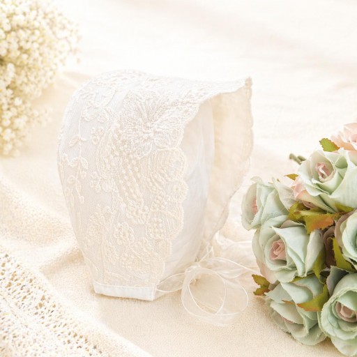 Traje cristianar tul bordado. Una prenda exquisita con 3 capas de tela. Modelo exclusivo talla 12meses. Incluye braguita y capota  [3]