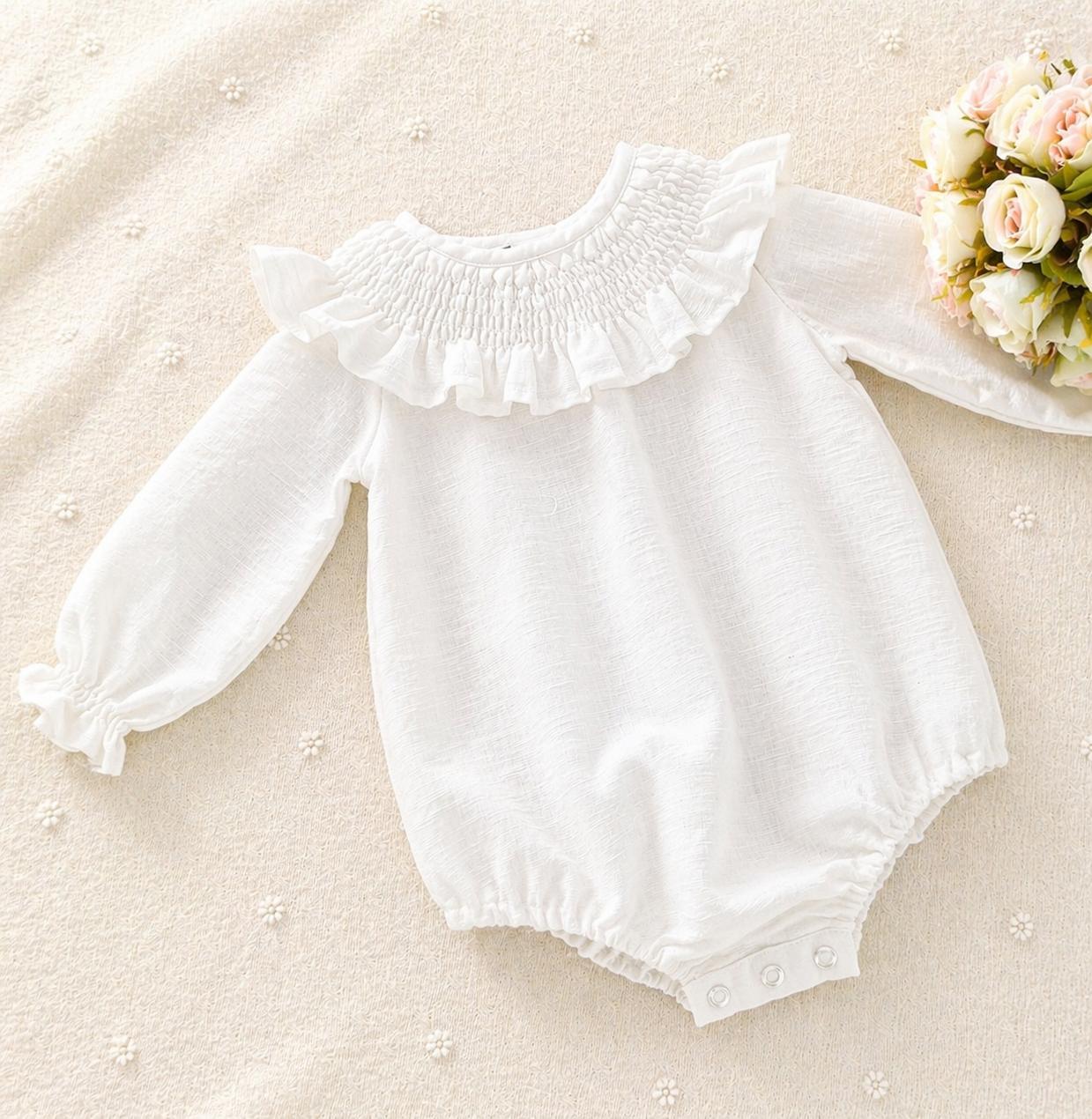 Ranita de lino color blanco. De la talla 3m a 24m.