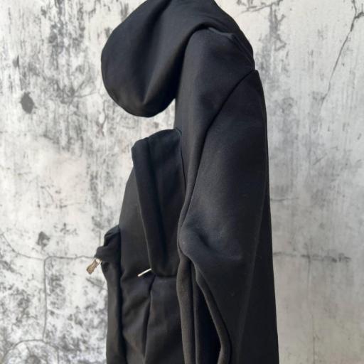 Sudadera Blncga Con Mochila Negro [2]