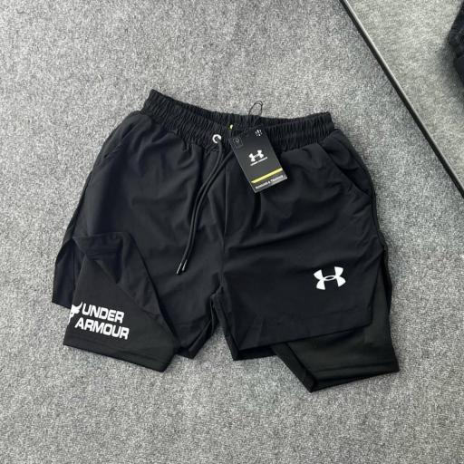 Pantalones Cortos UA