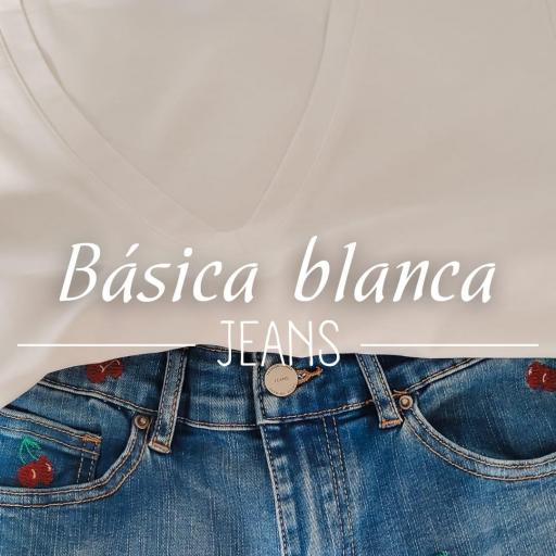 Camiseta básica blanca  [2]